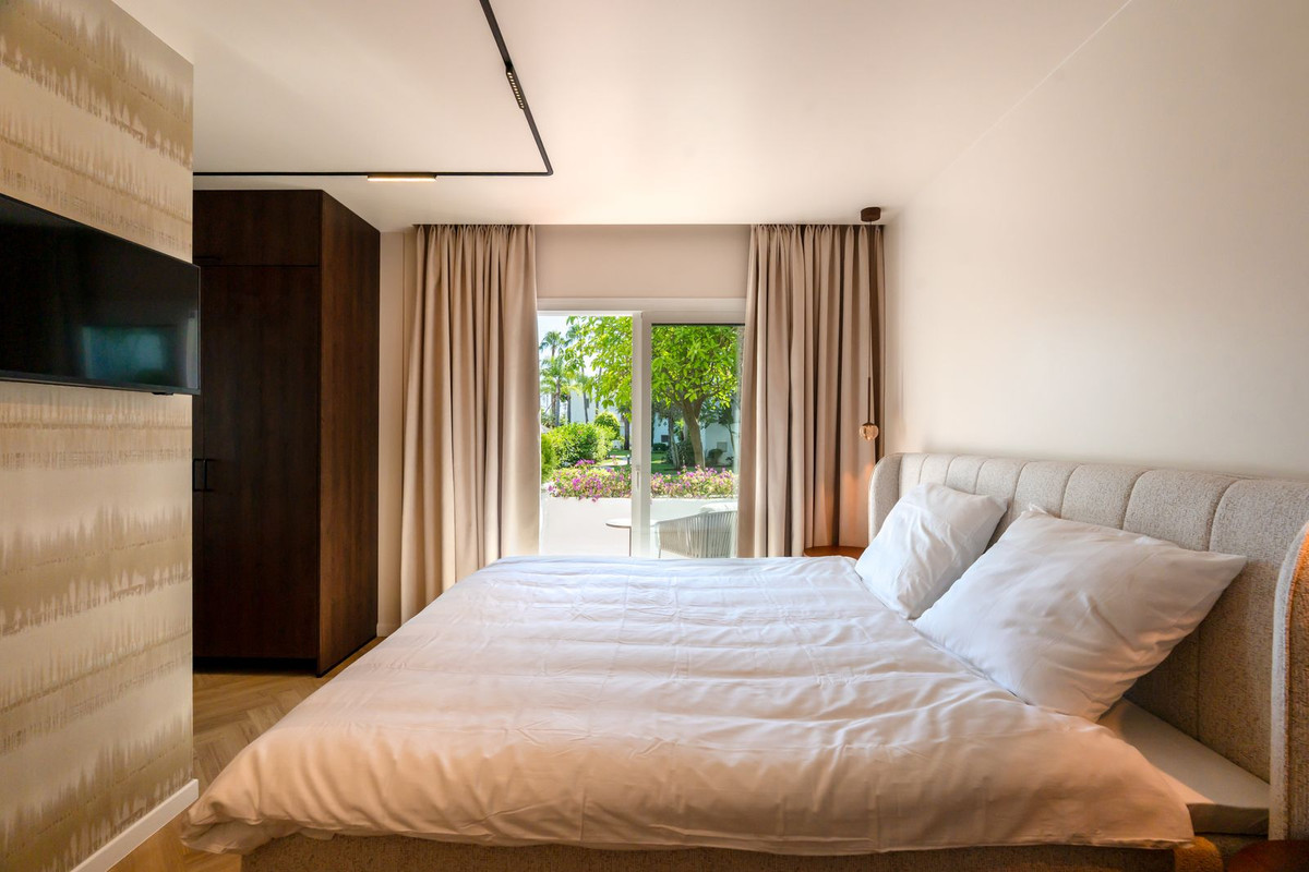 3 Bed Apartment for sale in Costalita Costa Del Sol, Málaga, Spain
