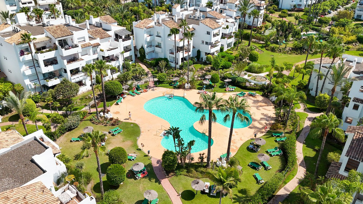 3 Bed Apartment for sale in Costalita Costa Del Sol, Málaga, Spain