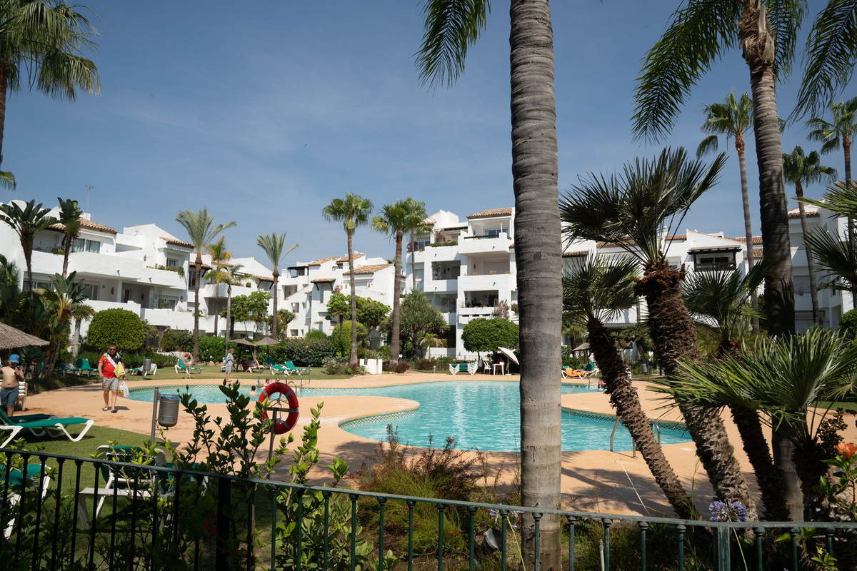 3 Bed Apartment for sale in Costalita Costa Del Sol, Málaga, Spain