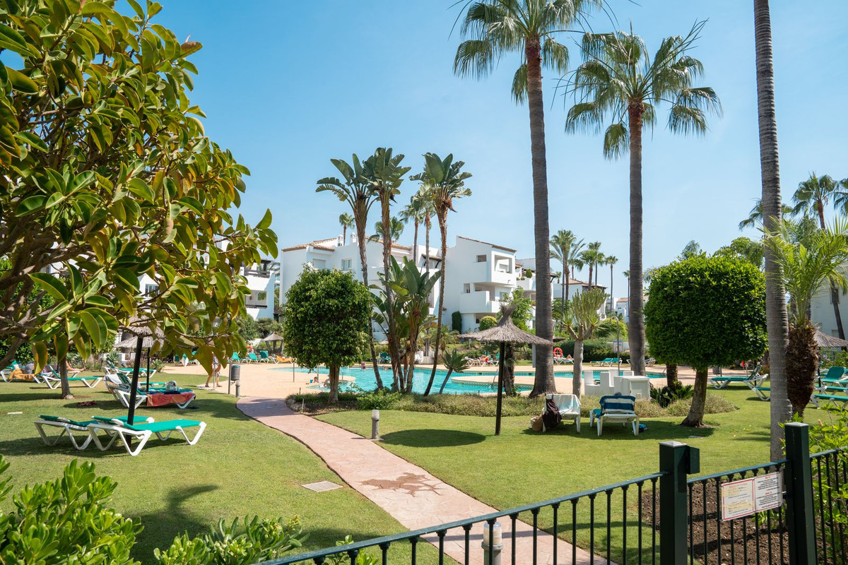 3 Bed Apartment for sale in Costalita Costa Del Sol, Málaga, Spain