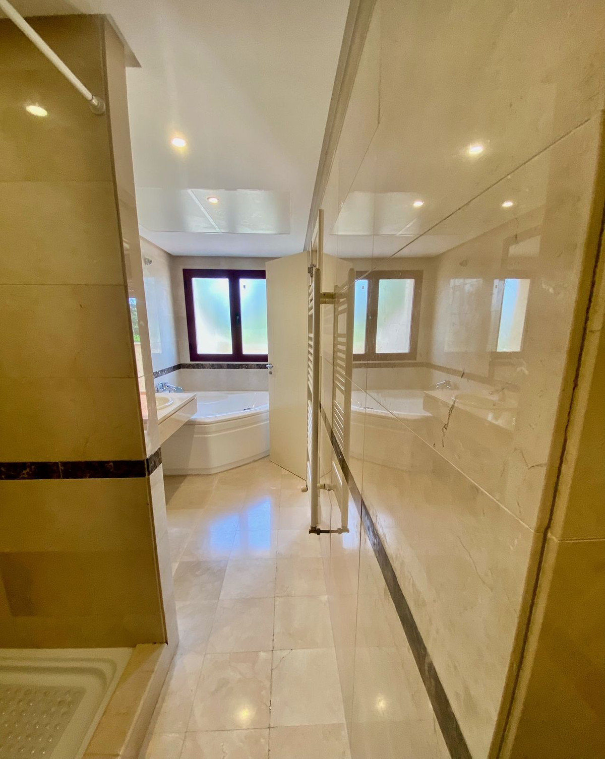 3 Bed Townhouse for sale in Nueva Andalucía Costa Del Sol, Málaga, Spain