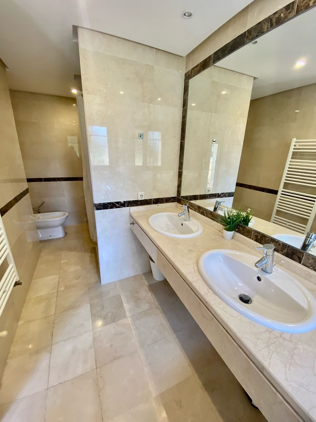 3 Bed Townhouse for sale in Nueva Andalucía Costa Del Sol, Málaga, Spain
