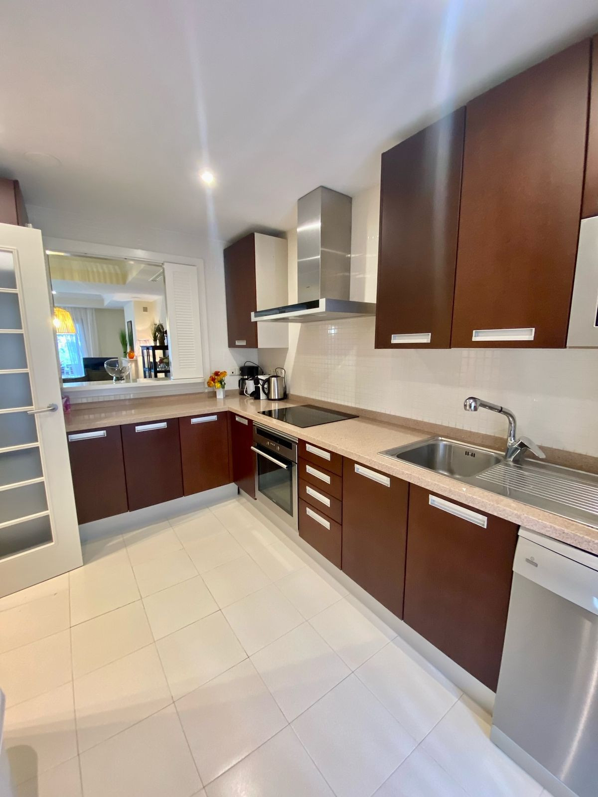 3 Bed Townhouse for sale in Nueva Andalucía Costa Del Sol, Málaga, Spain
