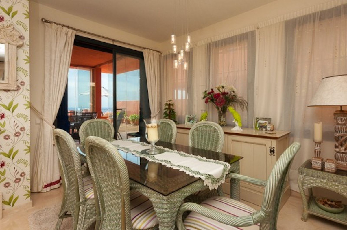 2 Bed Apartment for sale in Calahonda Costa Del Sol, Málaga, Spain