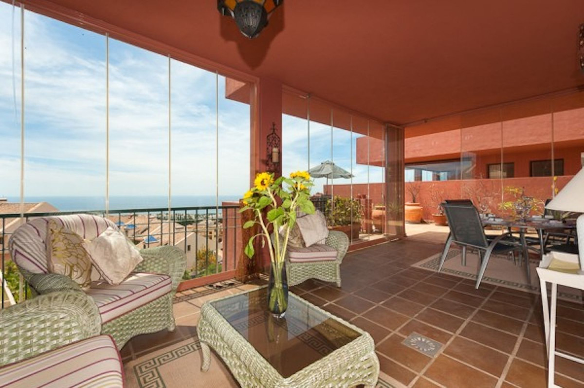 2 Bed Apartment for sale in Calahonda Costa Del Sol, Málaga, Spain