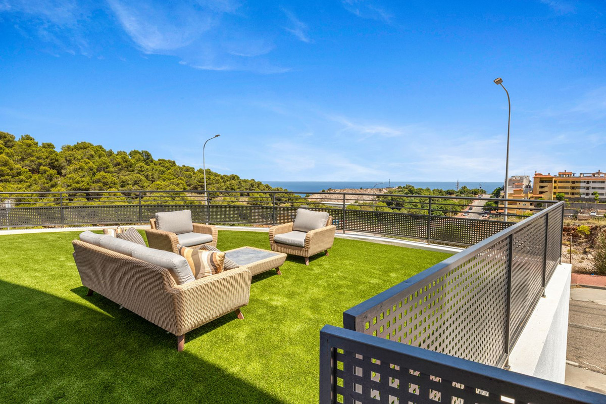 3 Bed Apartment for sale in Benalmadena Costa Del Sol, Málaga, Spain