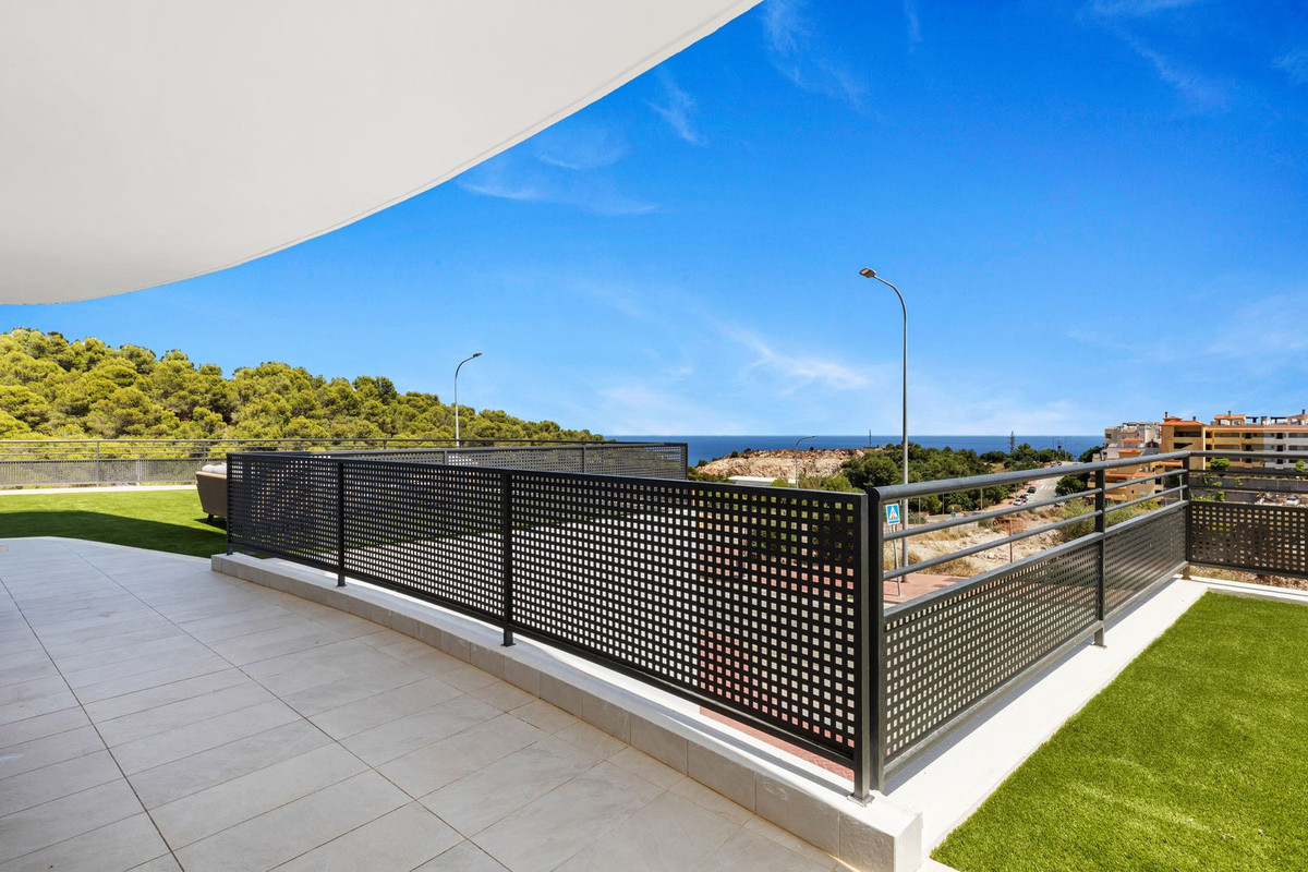 3 Bed Apartment for sale in Benalmadena Costa Del Sol, Málaga, Spain
