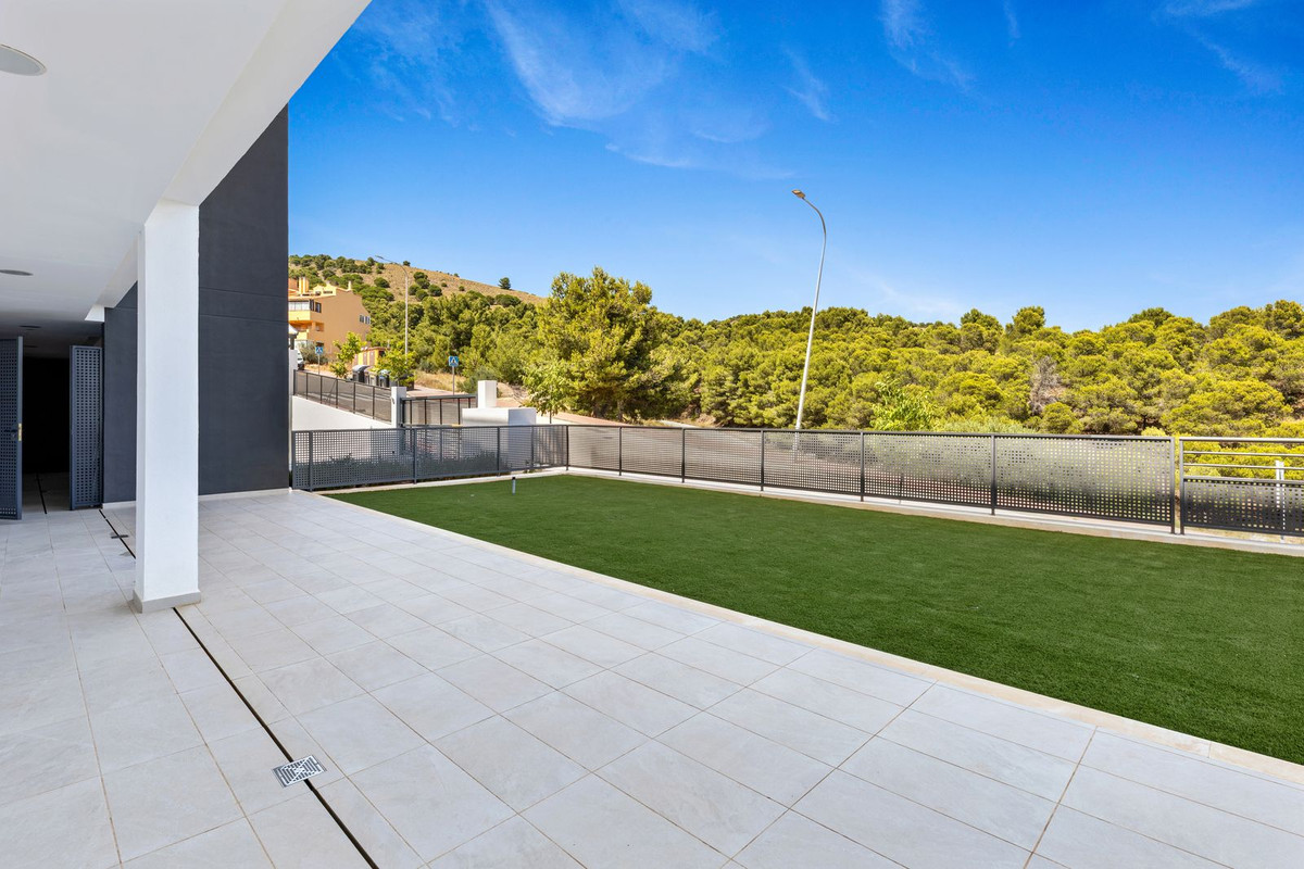 3 Bed Apartment for sale in Benalmadena Costa Del Sol, Málaga, Spain