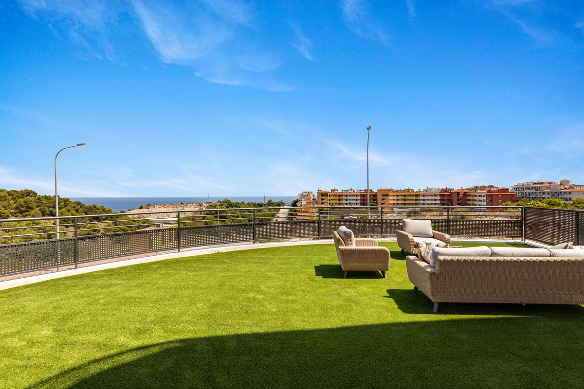 3 Bed Apartment for sale in Benalmadena Costa Del Sol, Málaga, Spain
