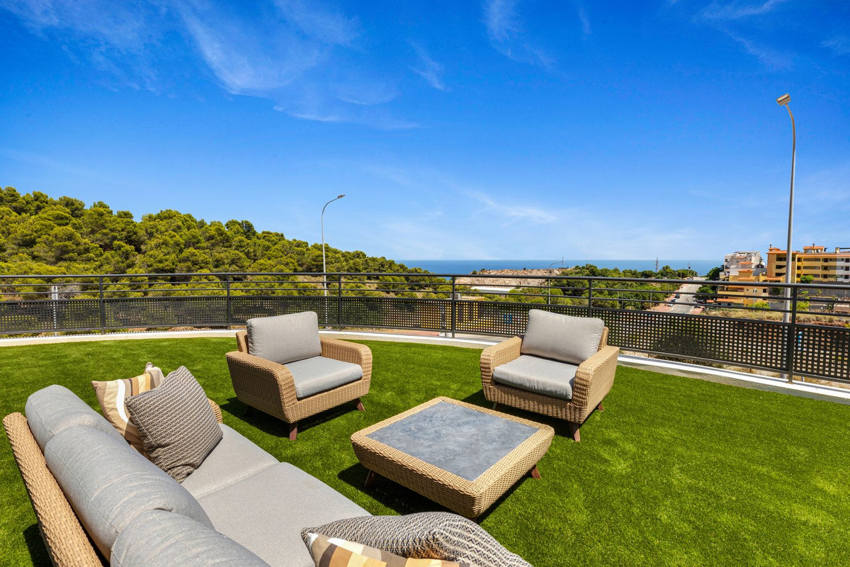 3 Bed Apartment for sale in Benalmadena Costa Del Sol, Málaga, Spain