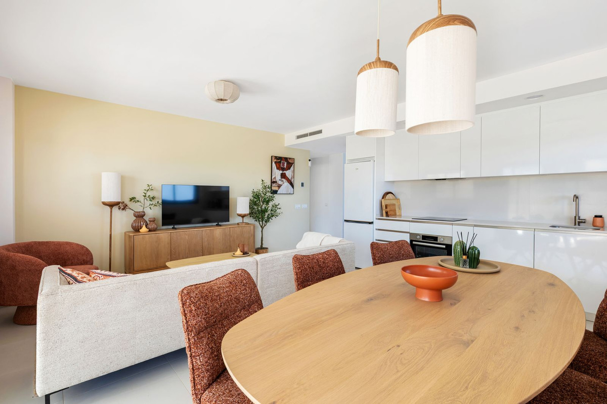 3 Bed Apartment for sale in Benalmadena Costa Del Sol, Málaga, Spain