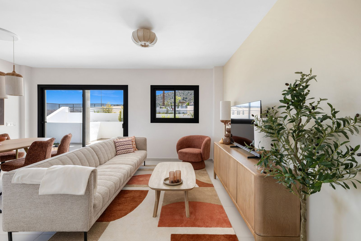 3 Bed Apartment for sale in Benalmadena Costa Del Sol, Málaga, Spain