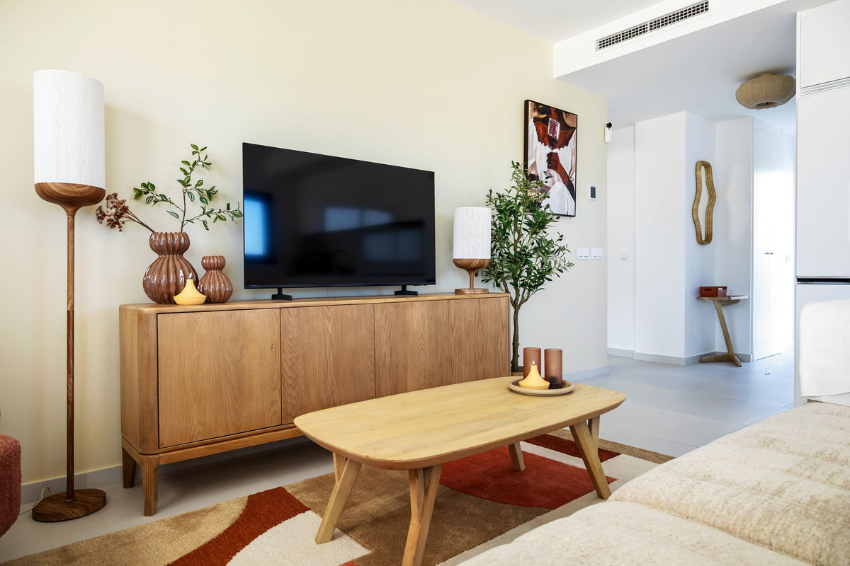 3 Bed Apartment for sale in Benalmadena Costa Del Sol, Málaga, Spain