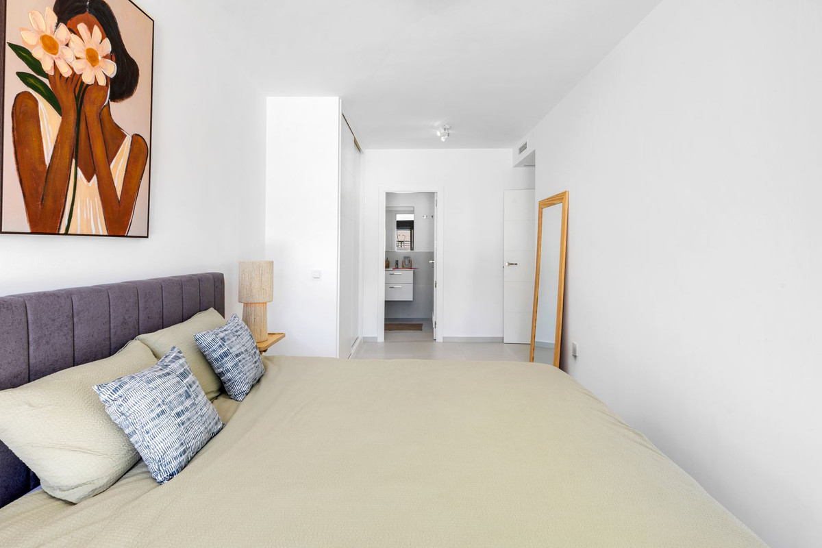 3 Bed Apartment for sale in Benalmadena Costa Del Sol, Málaga, Spain