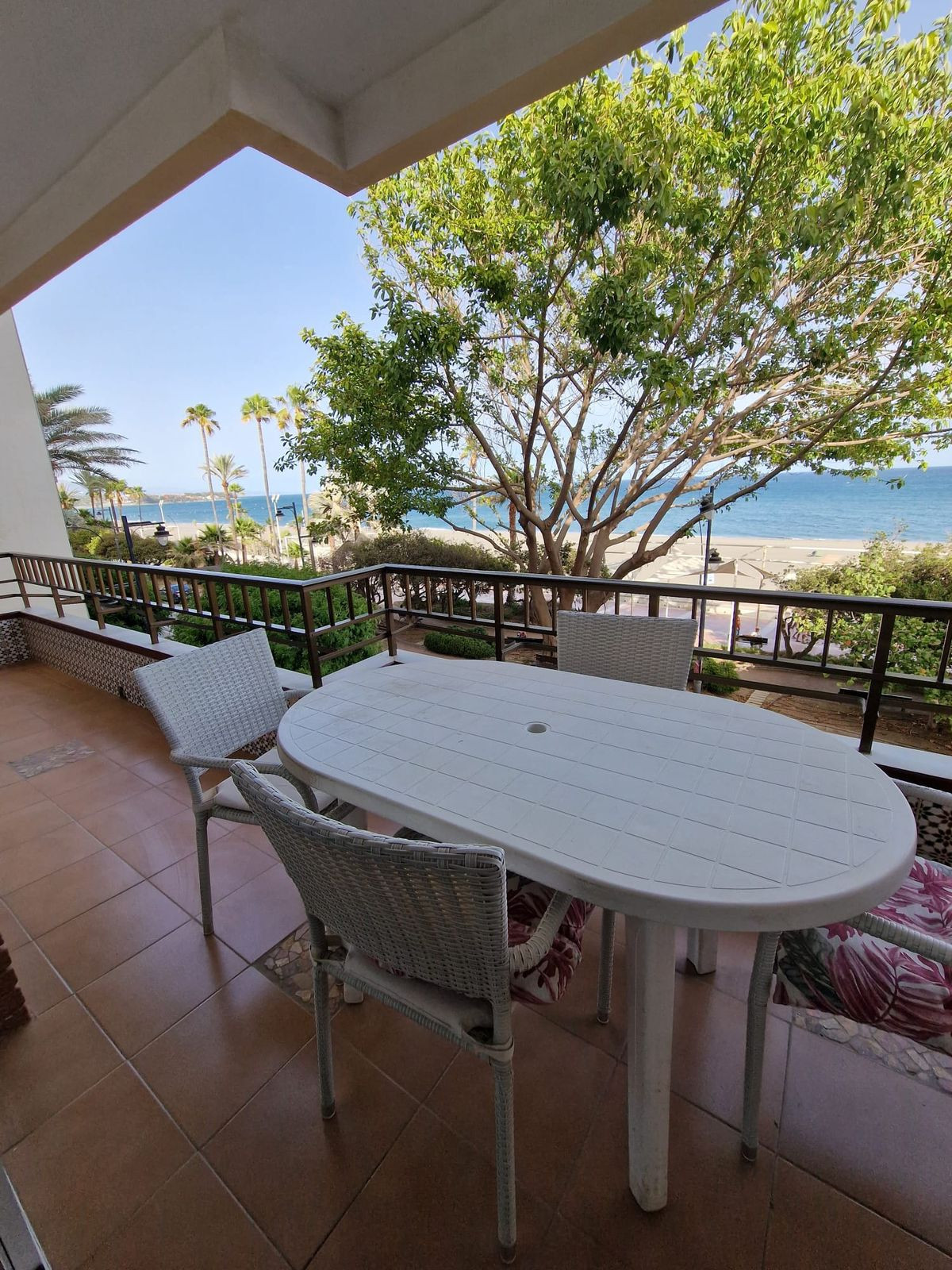 2 Bed Apartment for sale in Estepona Costa Del Sol, Málaga, Spain