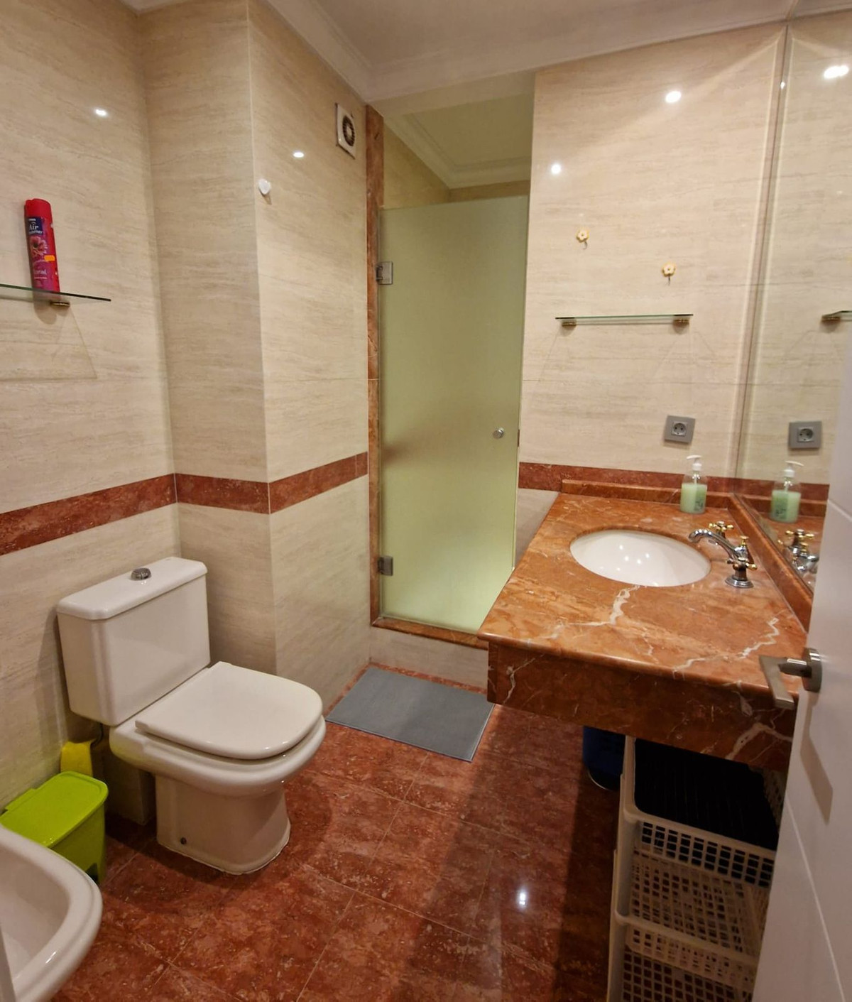 2 Bed Apartment for sale in Estepona Costa Del Sol, Málaga, Spain