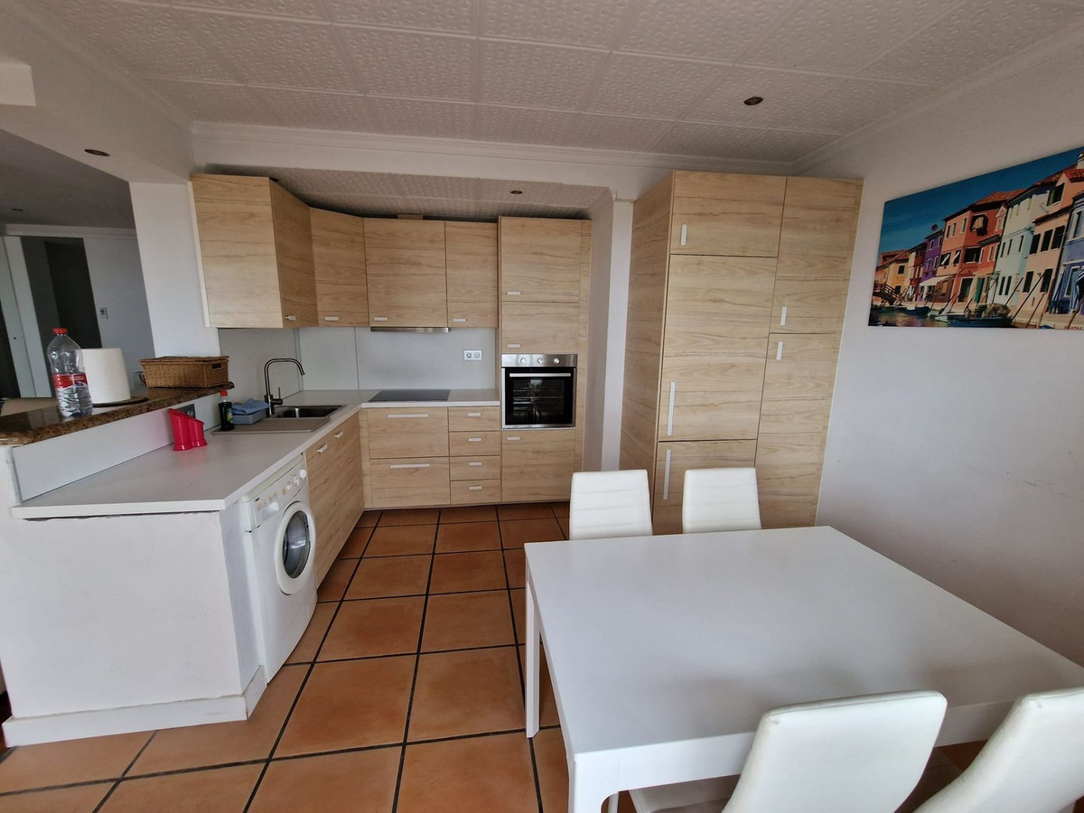 2 Bed Apartment for sale in Estepona Costa Del Sol, Málaga, Spain