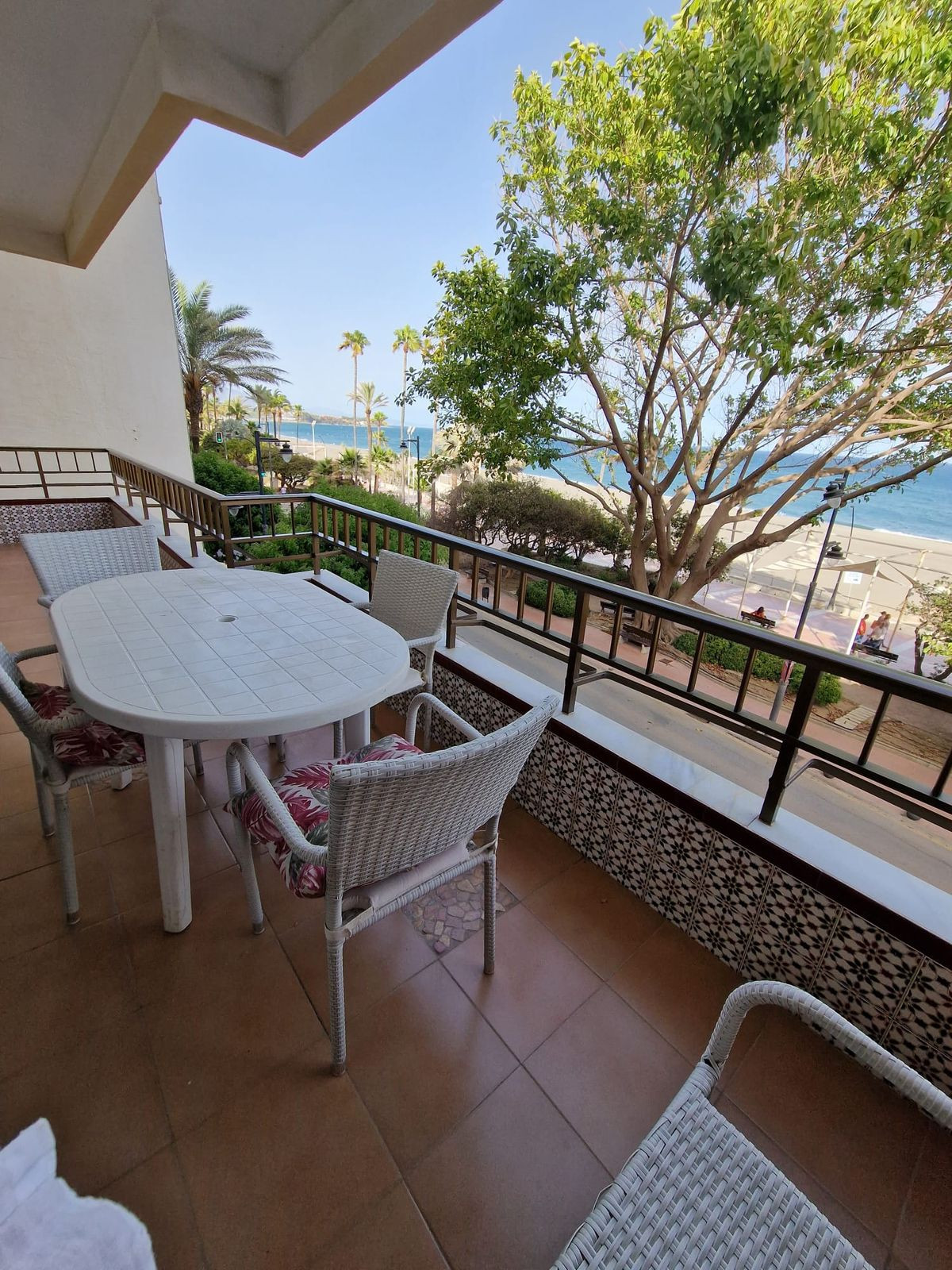 2 Bed Apartment for sale in Estepona Costa Del Sol, Málaga, Spain