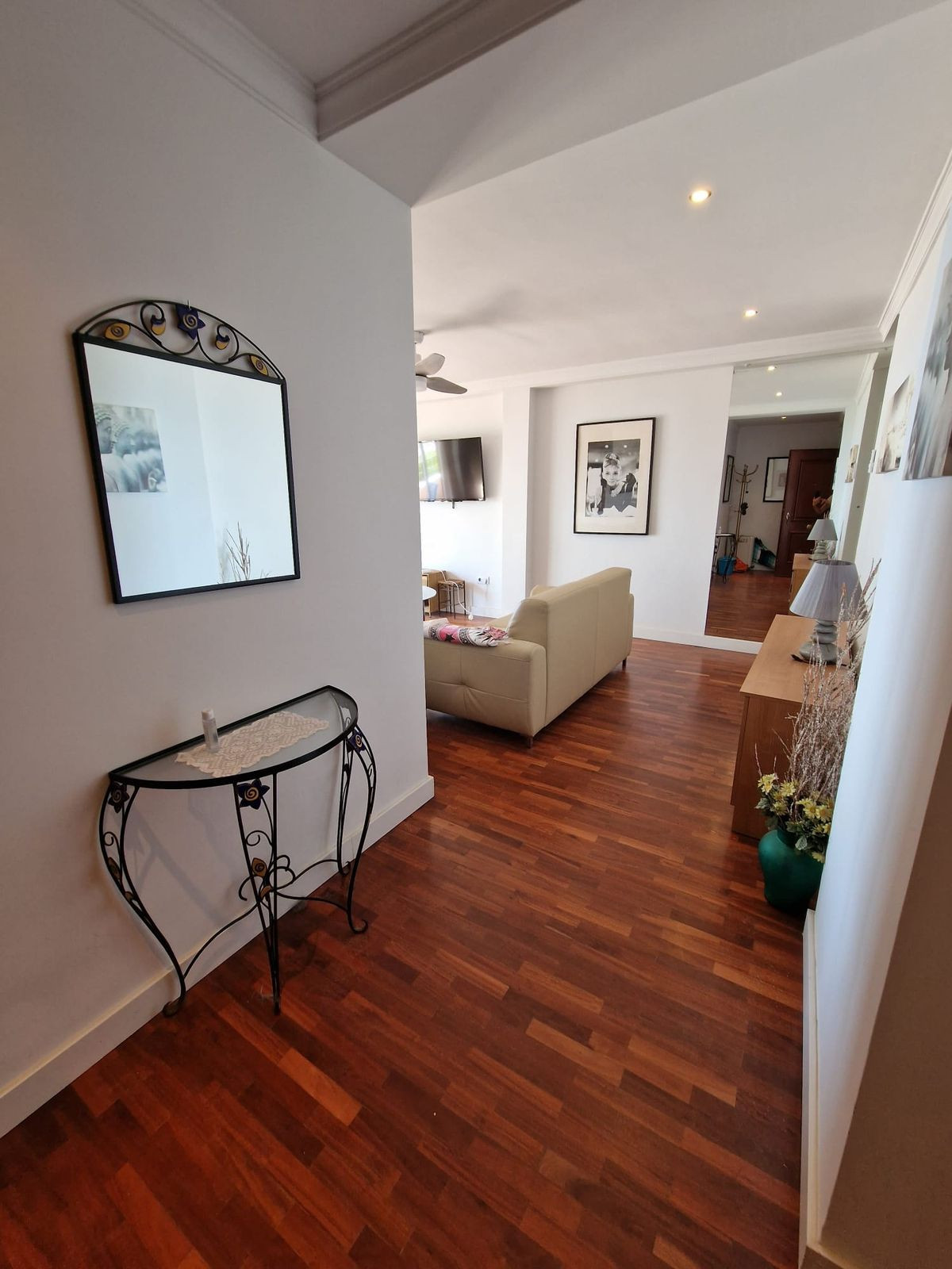 2 Bed Apartment for sale in Estepona Costa Del Sol, Málaga, Spain