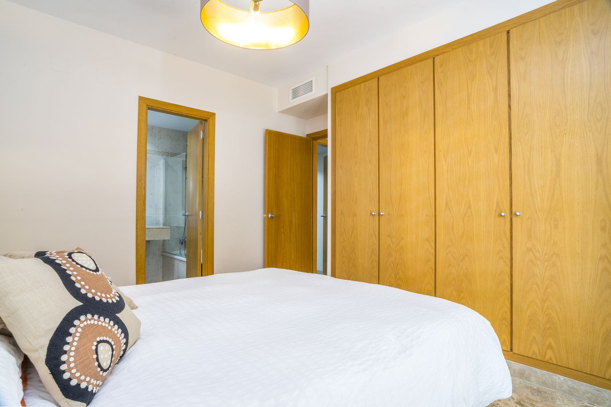 2 Bed Apartment for sale in Estepona Costa Del Sol, Málaga, Spain