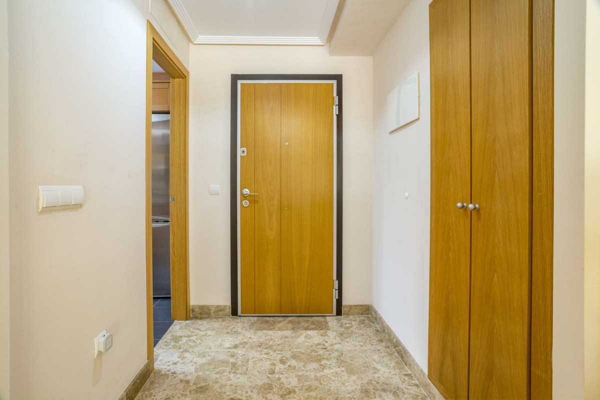 2 Bed Apartment for sale in Estepona Costa Del Sol, Málaga, Spain