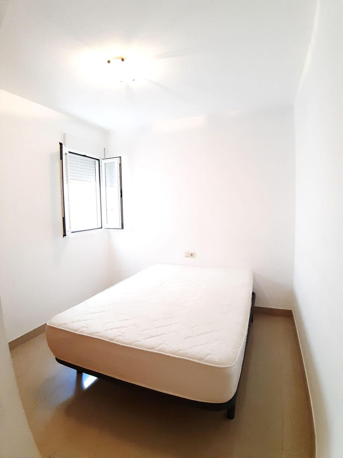 2 Bed Apartment for sale in Las Lagunas Costa Del Sol, Málaga, Spain