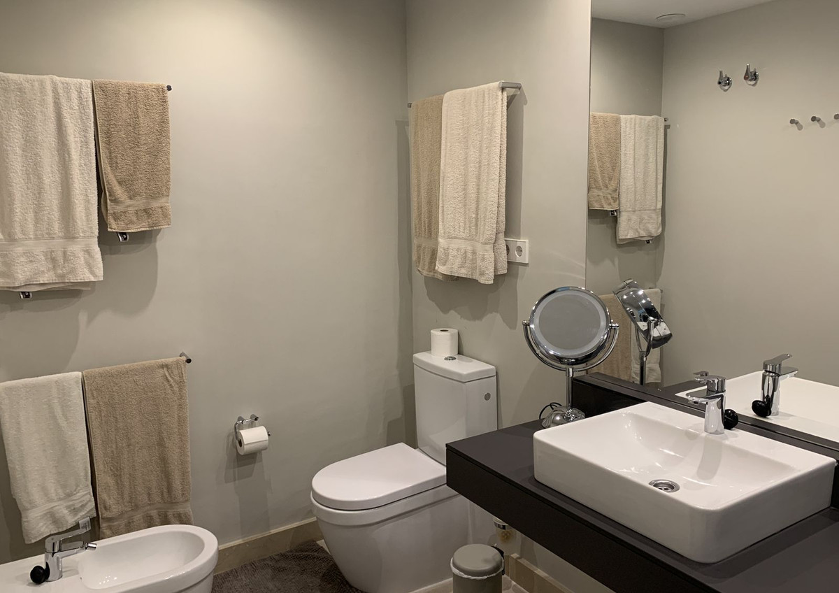 Se vende Apartamento Planta Baja de 2 dormitorios en Costa Del Sol, Málaga, España