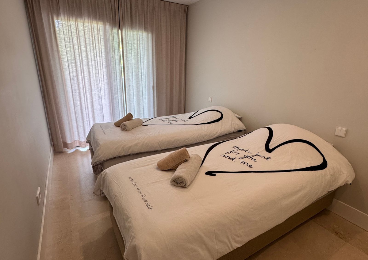 Se vende Apartamento Planta Baja de 2 dormitorios en Costa Del Sol, Málaga, España