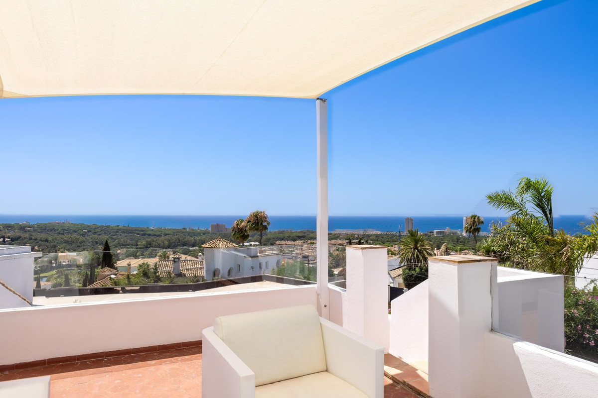 4 Bed Townhouse for sale in Elviria Costa Del Sol, Málaga, Spain