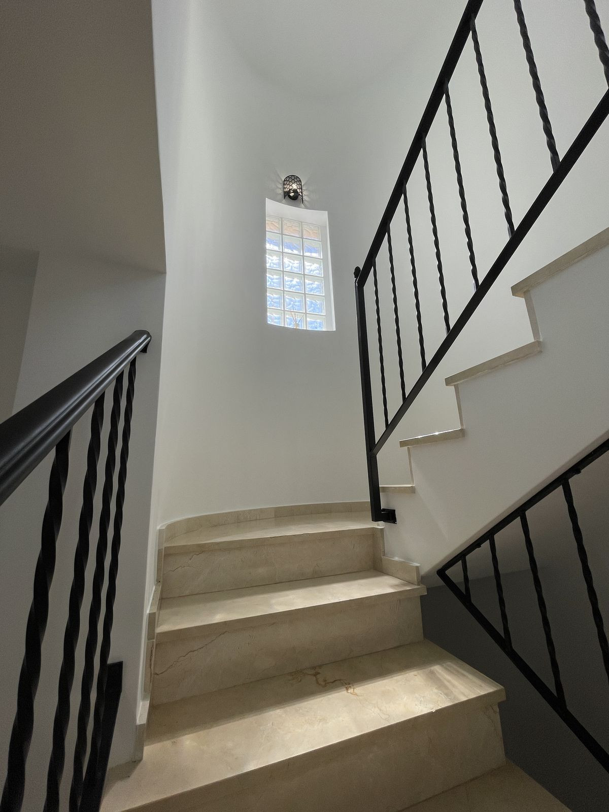 3 Bed Townhouse for sale in El Campello Costa Blanca, Alicante, Spain