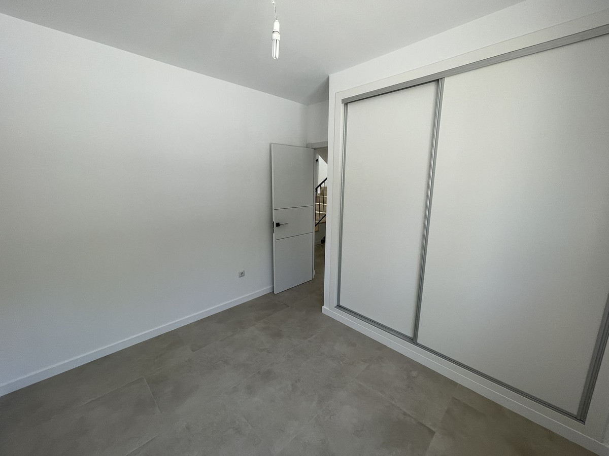 3 Bed Townhouse for sale in El Campello Costa Blanca, Alicante, Spain
