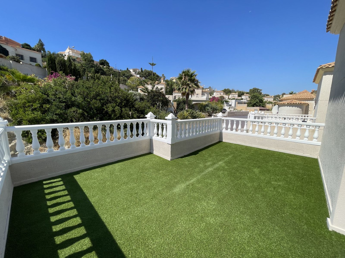3 Bed Townhouse for sale in El Campello Costa Blanca, Alicante, Spain