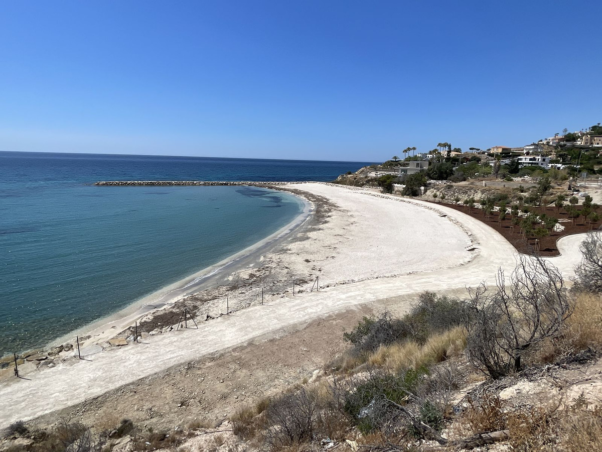 3 Bed Townhouse for sale in El Campello Costa Blanca, Alicante, Spain
