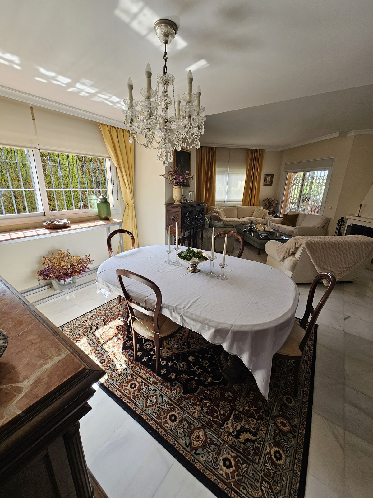 5 Bed Townhouse for sale in Nueva Andalucía Costa Del Sol, Málaga, Spain