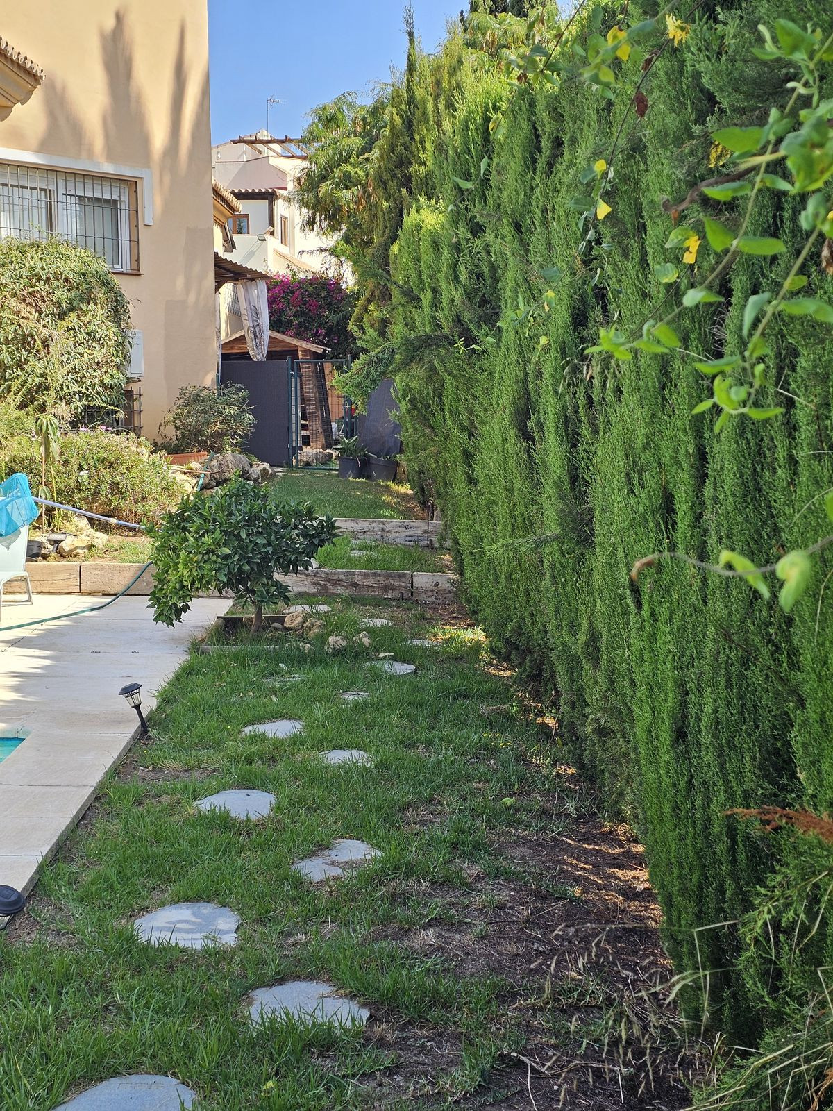 5 Bed Townhouse for sale in Nueva Andalucía Costa Del Sol, Málaga, Spain