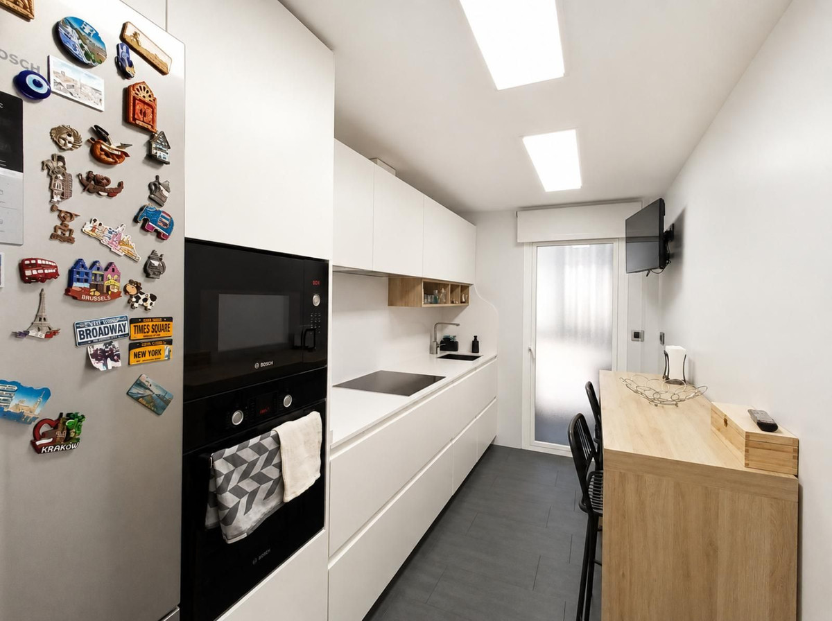 2 Bed Apartment for sale in Torremolinos Centro Costa Del Sol, Málaga, Spain