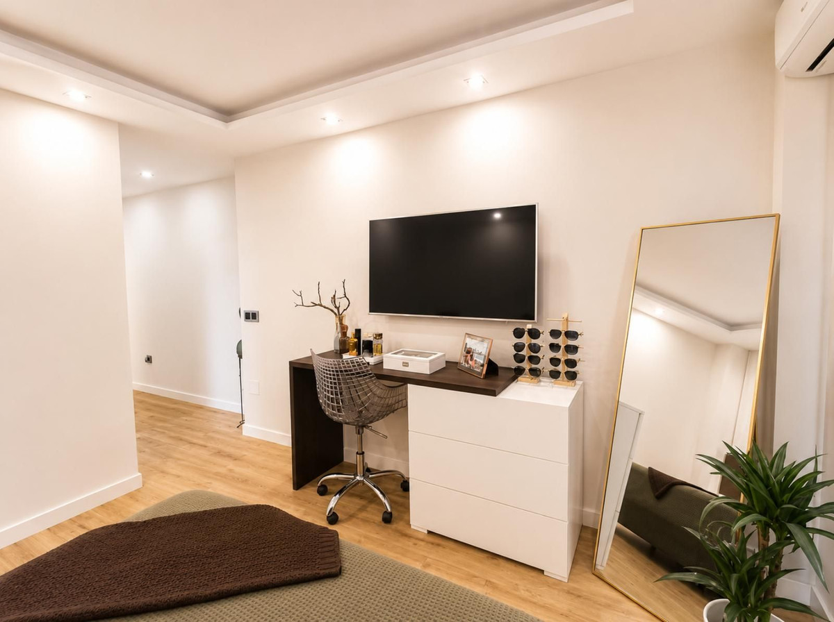 2 Bed Apartment for sale in Torremolinos Centro Costa Del Sol, Málaga, Spain