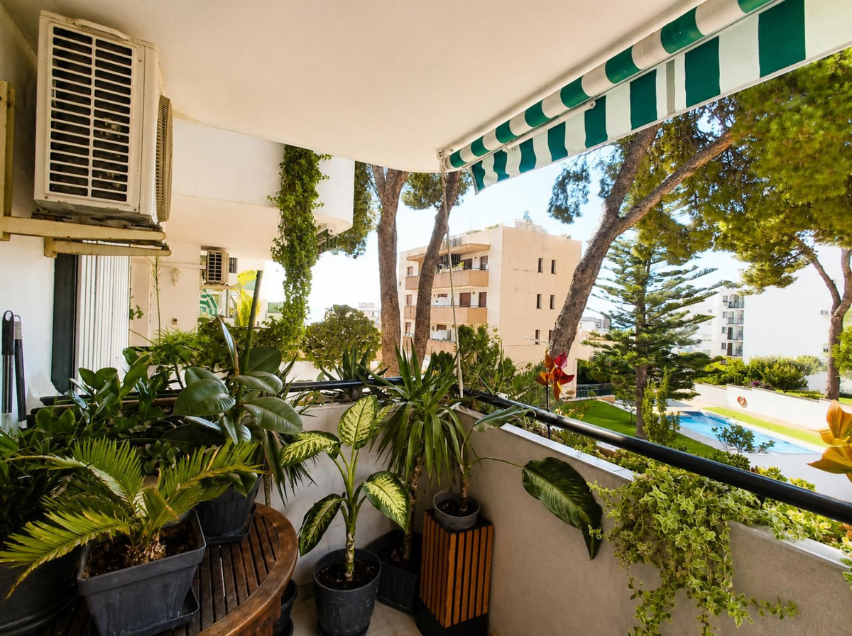 2 Bed Apartment for sale in Torremolinos Centro Costa Del Sol, Málaga, Spain
