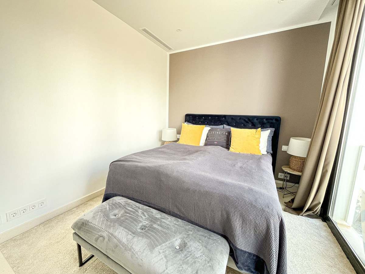 5 Bed Townhouse for sale in Cabopino Costa Del Sol, Málaga, Spain