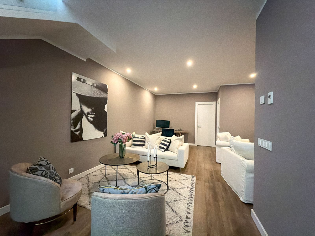 5 Bed Townhouse for sale in Cabopino Costa Del Sol, Málaga, Spain