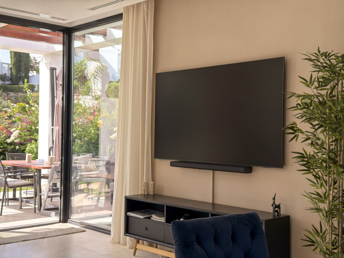 5 Bed Townhouse for sale in Cabopino Costa Del Sol, Málaga, Spain