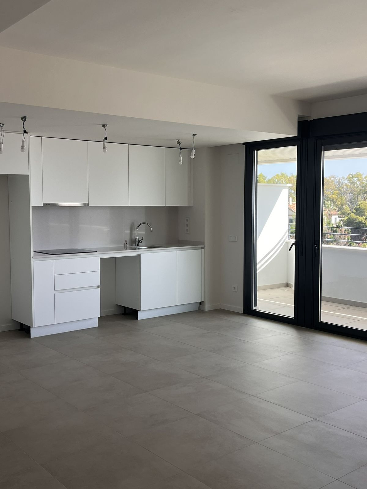 3 Bed Apartment for sale in Los Alamos Costa Del Sol, Málaga, Spain
