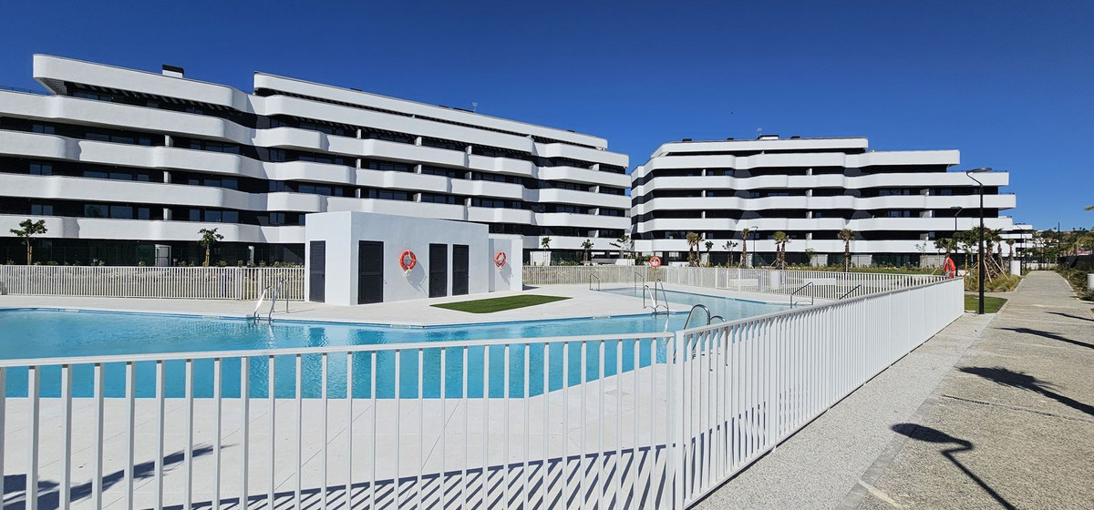 3 Bed Apartment for sale in Los Alamos Costa Del Sol, Málaga, Spain