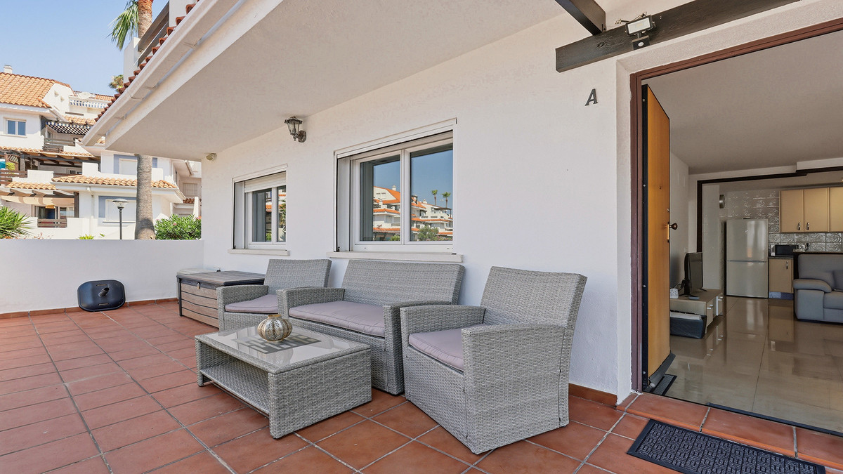 2 Bed Apartment for sale in Manilva Costa Del Sol, Málaga, Spain