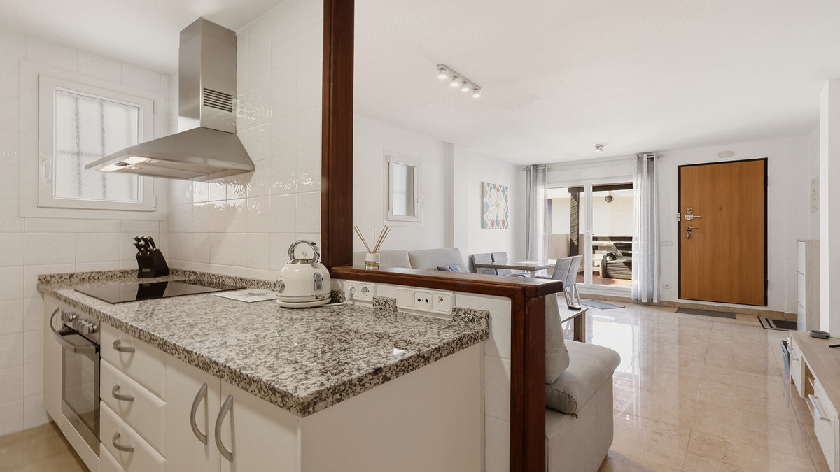 2 Bed Apartment for sale in Manilva Costa Del Sol, Málaga, Spain