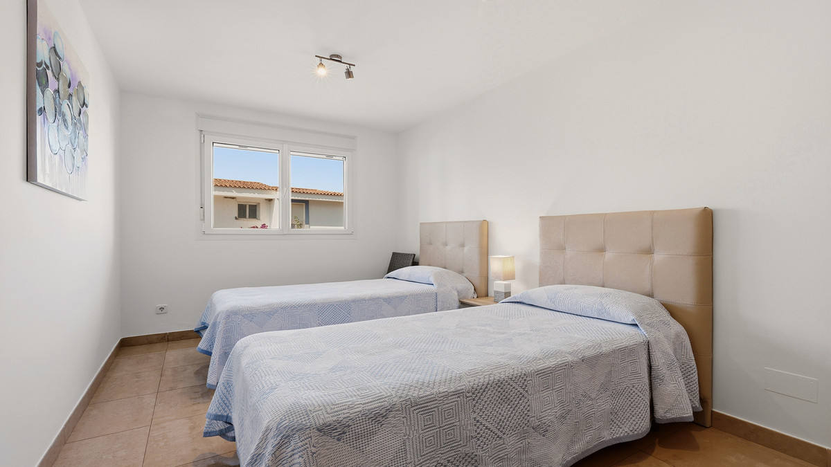 2 Bed Apartment for sale in Manilva Costa Del Sol, Málaga, Spain