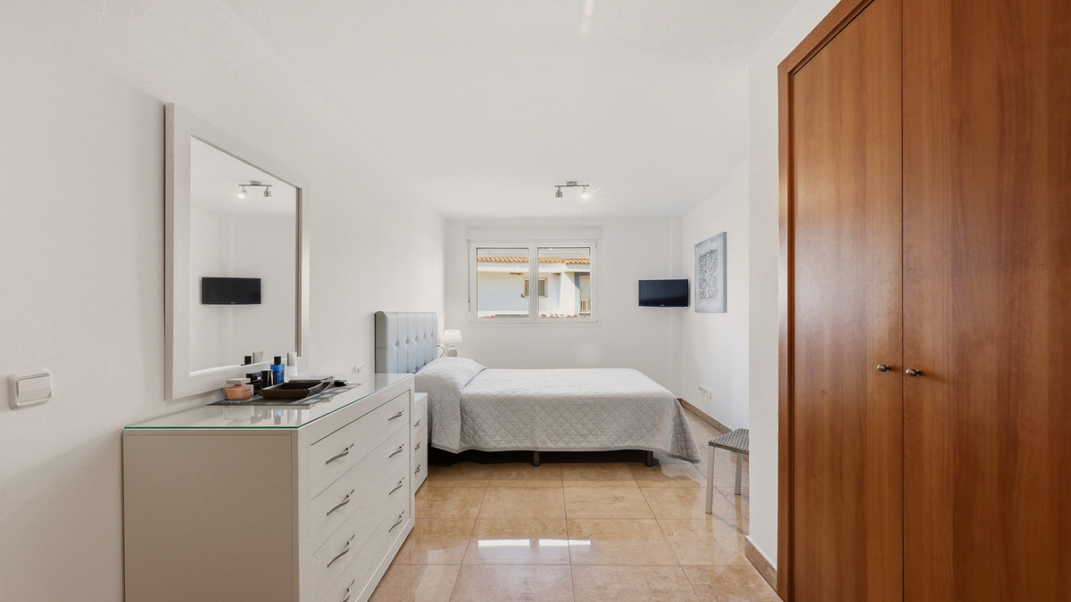 2 Bed Apartment for sale in Manilva Costa Del Sol, Málaga, Spain