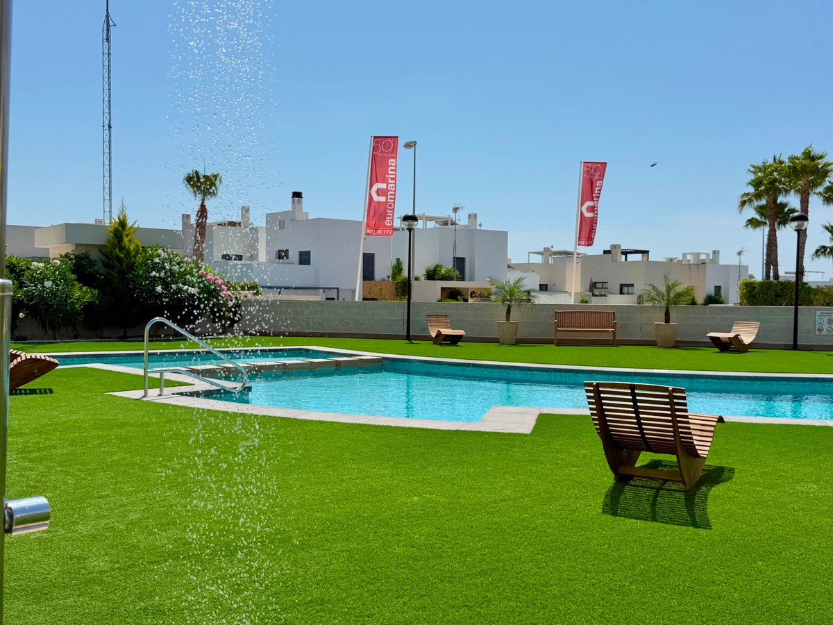 2 Bed Apartment for sale in Ciudad Quesada Costa Blanca, Alicante, Spain