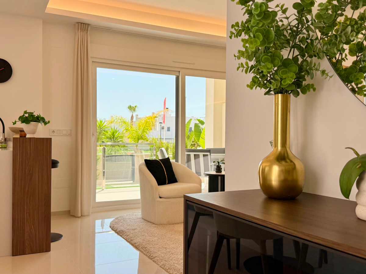 2 Bed Apartment for sale in Ciudad Quesada Costa Blanca, Alicante, Spain