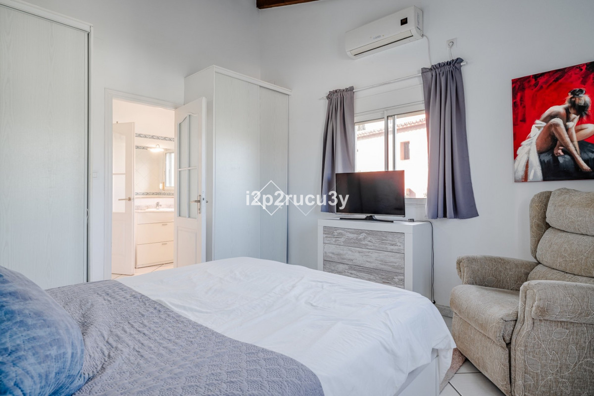 4 Bed Townhouse for sale in Moraira Costa Blanca, Alicante, Spain